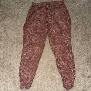 Thread + Supply Women's Medium Mauve Leopard Jogger Pants - Tapered Boho